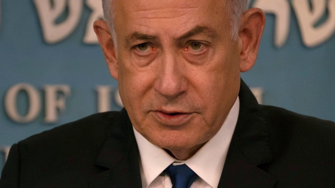 Netanyahu agrees to send another delegation to talks